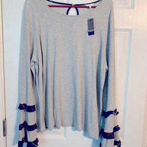 Crown & ivy shirt with ruffled sleeves